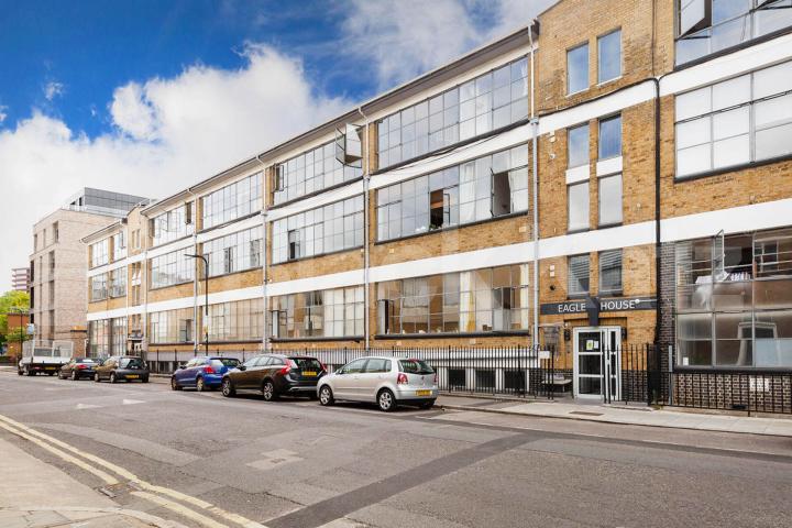 Fantastic opportunity to rent a warehouse  conversion   Eagle Wharf Road , Old Street - Shoreditch